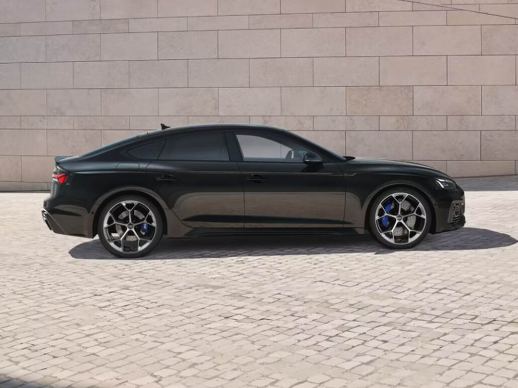 Profil boczny Audi RS5