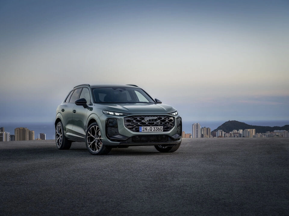 Audi Q3 w ruchu drogowym, obręcze kół