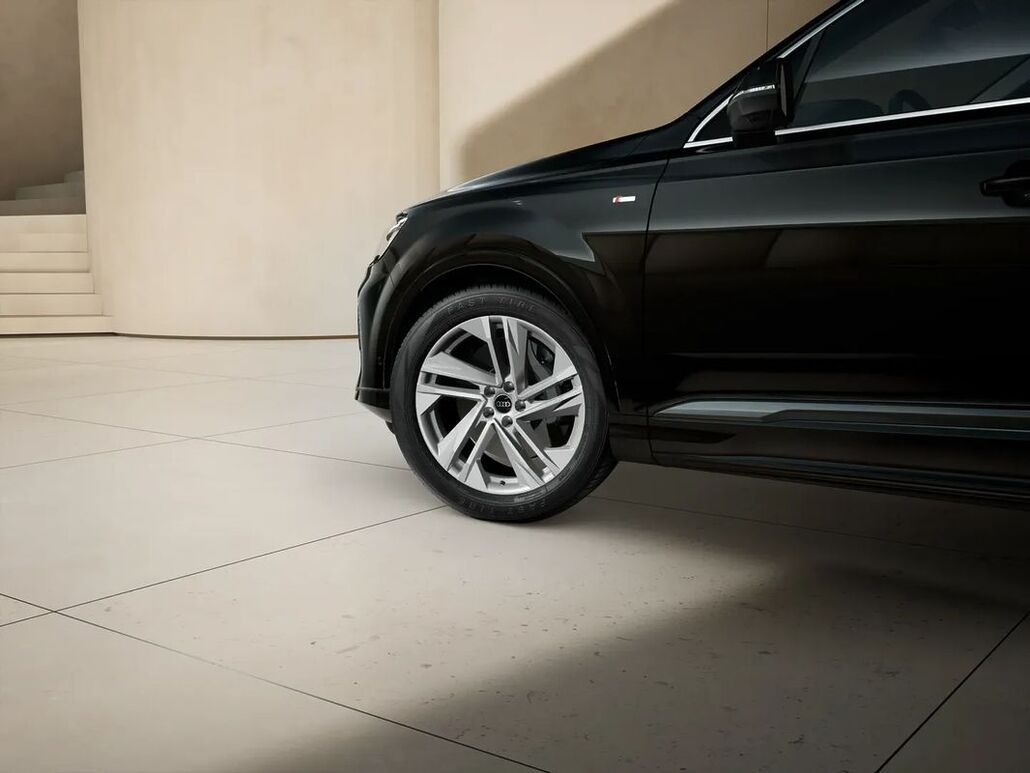 AUDI Q7 TDI MHEV 210 kW Quattro S-Line Tiptr