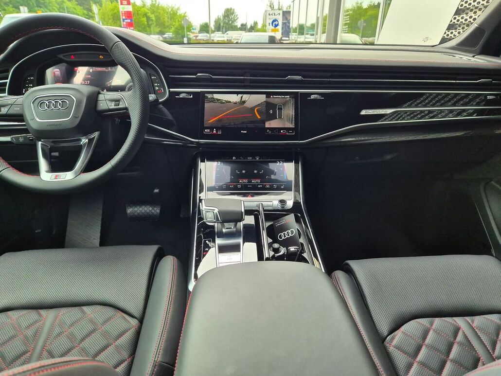 AUDI Q7 TFSI E PHEV 290 kW Quattro S-Line Tiptr