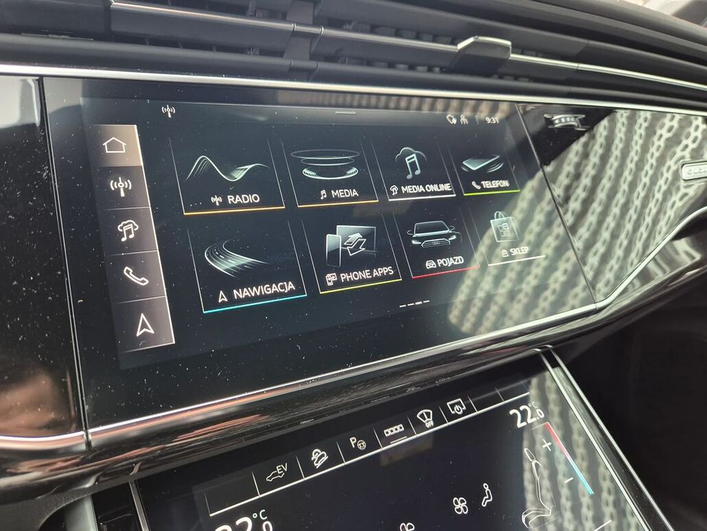 AUDI Q7 TFSI E PHEV 290 kW Quattro S-Line Tiptr