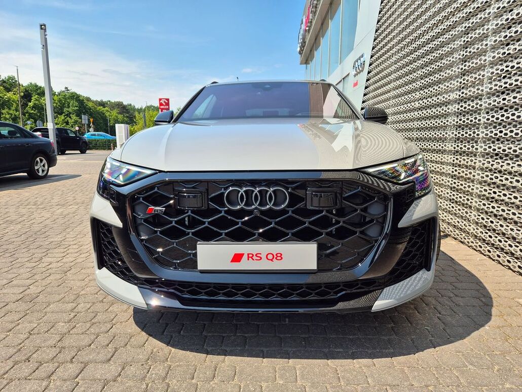 AUDI RS-Q8 Rsq8 TFSI Quattro Tiptronic Performance