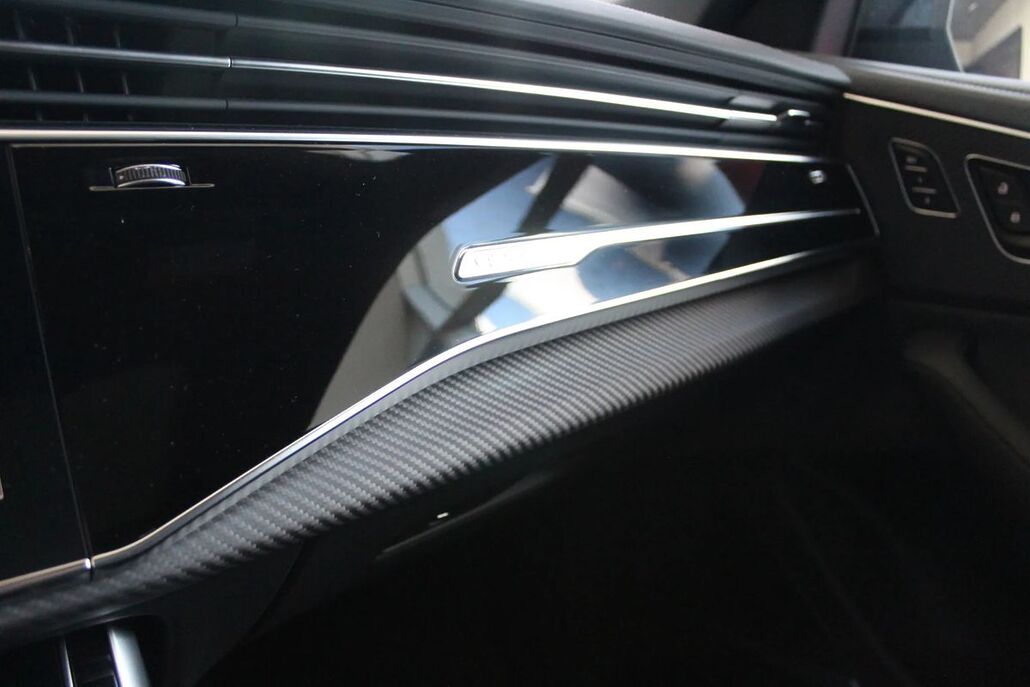 AUDI RS-Q8 Rsq8 TFSI Quattro Tiptronic Performance