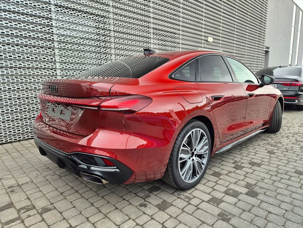 AUDI A5-LIMOUSINE