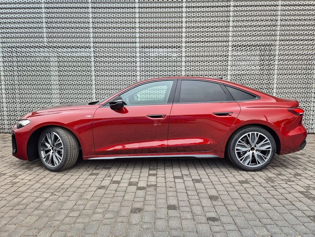 AUDI A5-LIMOUSINE