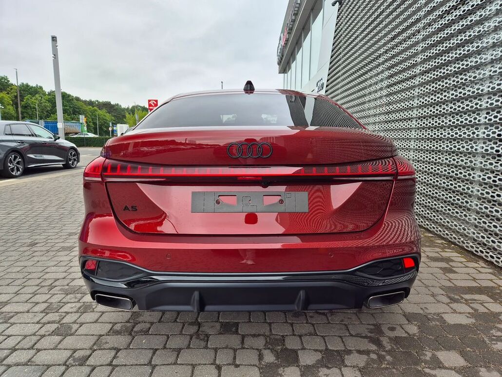 AUDI A5-LIMOUSINE
