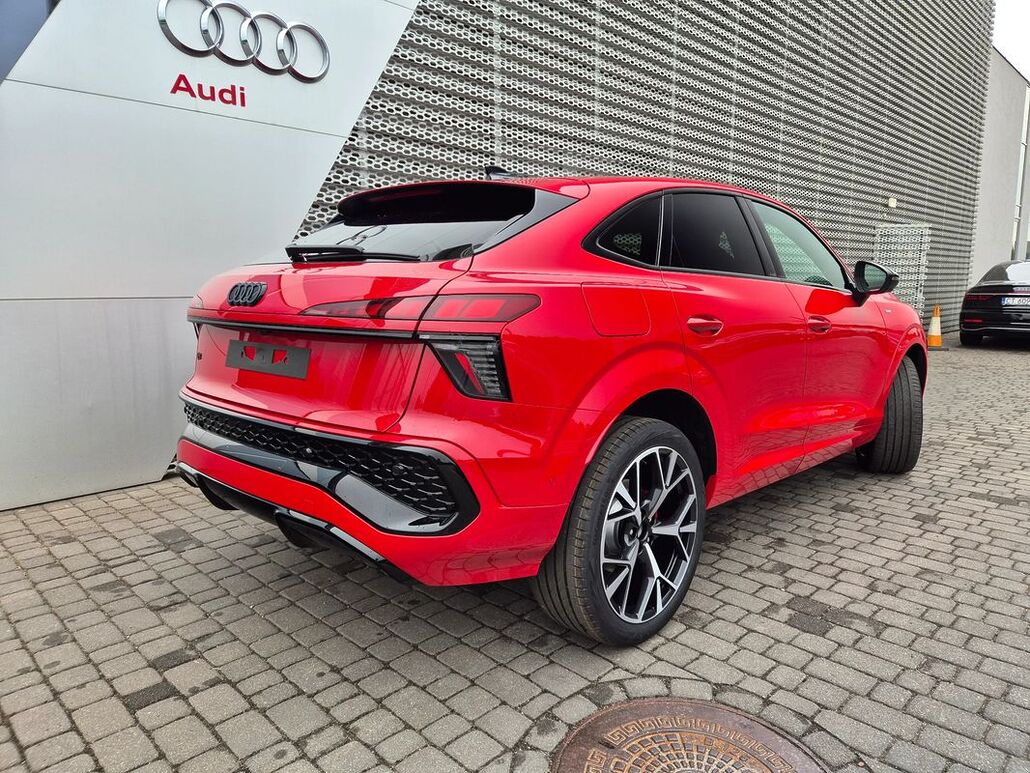 AUDI Q3-SPORTBACK TFSI MHEV 110 kW S Tronic