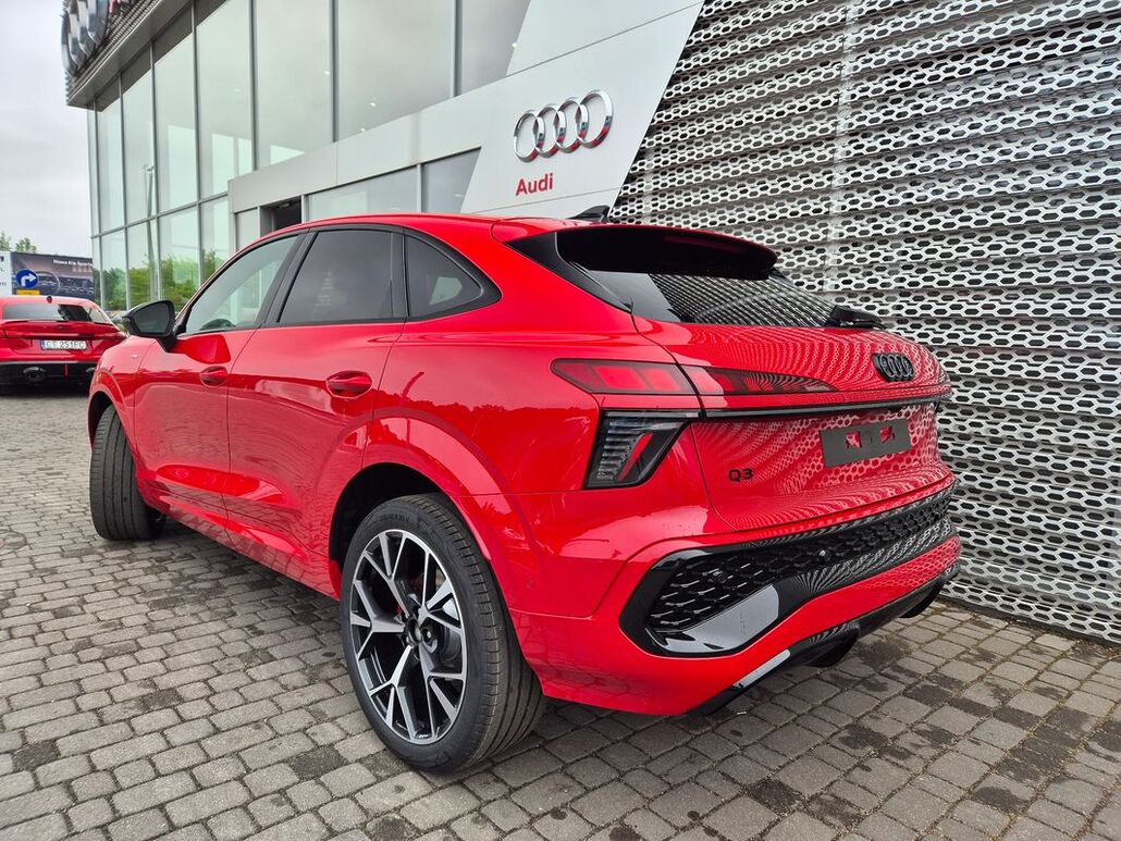 AUDI Q3-SPORTBACK TFSI MHEV 110 kW S Tronic
