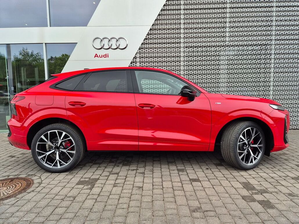 AUDI Q3-SPORTBACK TFSI MHEV 110 kW S Tronic