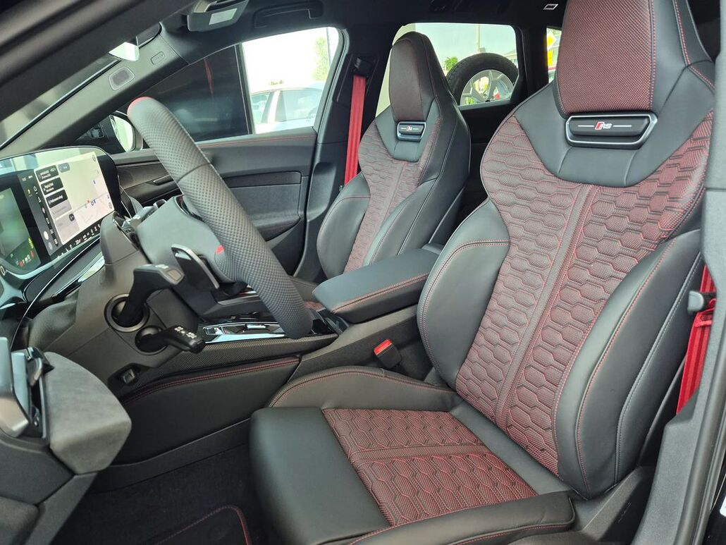 AUDI RS5-AVANT