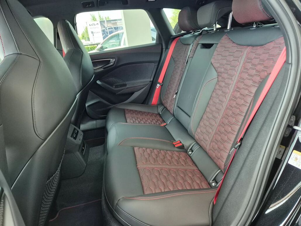 AUDI RS5-AVANT