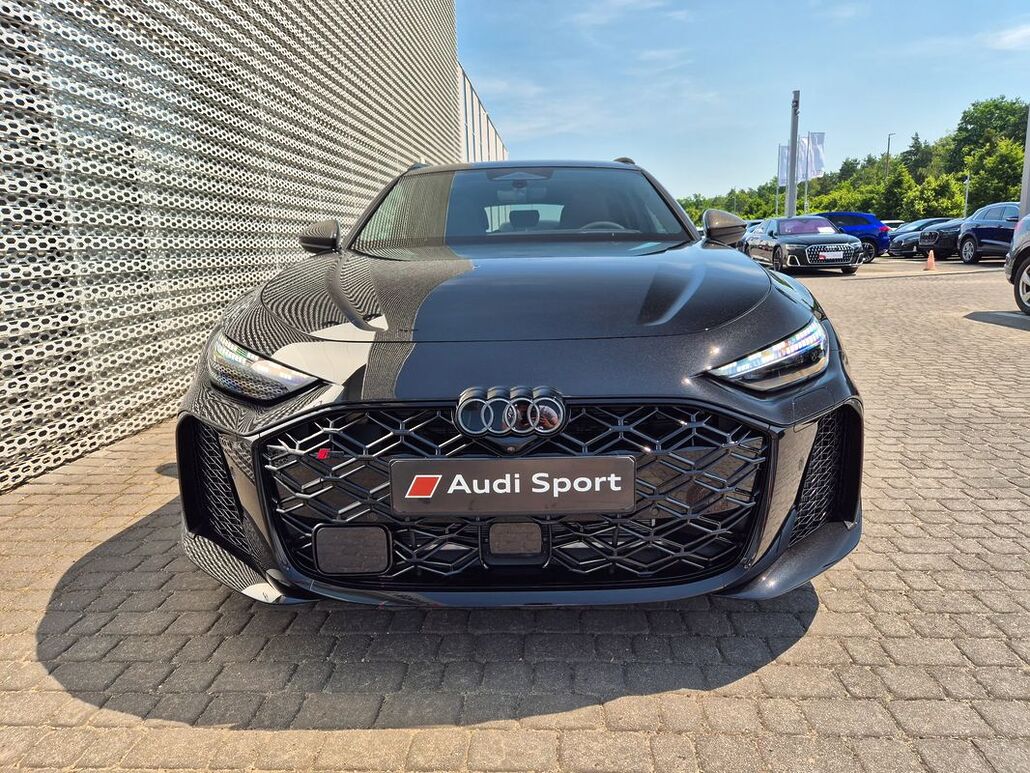 AUDI RS5-AVANT
