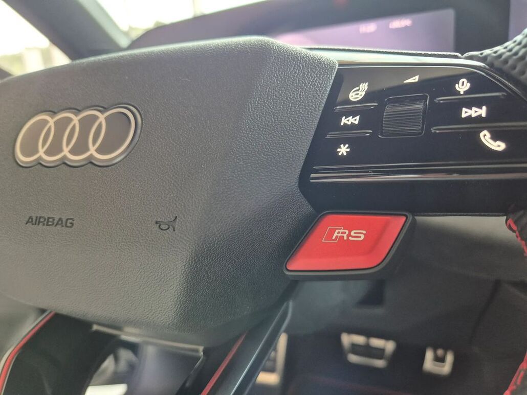 AUDI RS5-AVANT