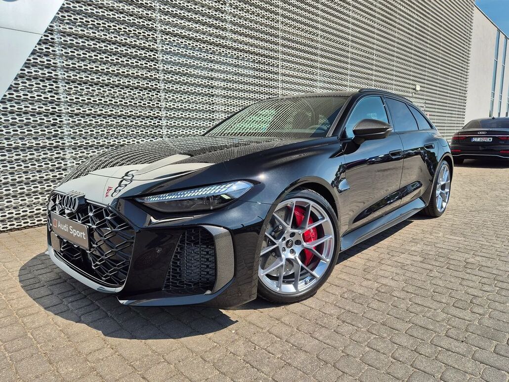 AUDI RS5-AVANT