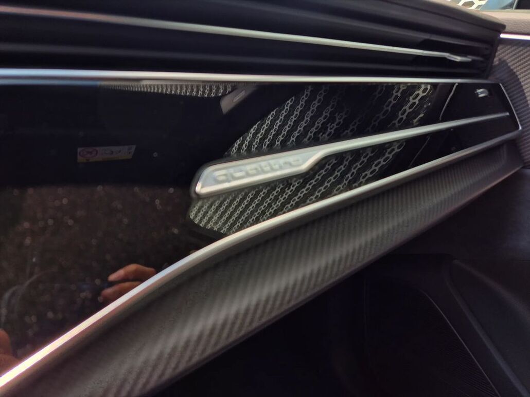 AUDI Q7 TFSI E PHEV 360 kW Quattro S-Line Tiptr