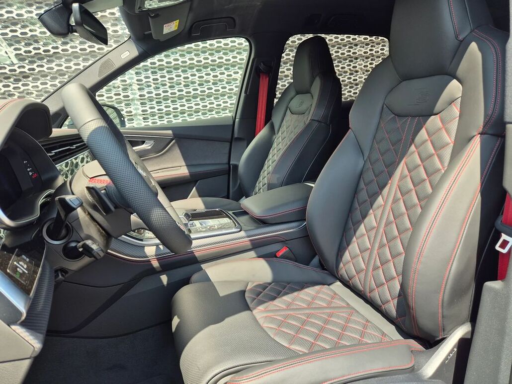 AUDI Q7 TFSI E PHEV 360 kW Quattro S-Line Tiptr