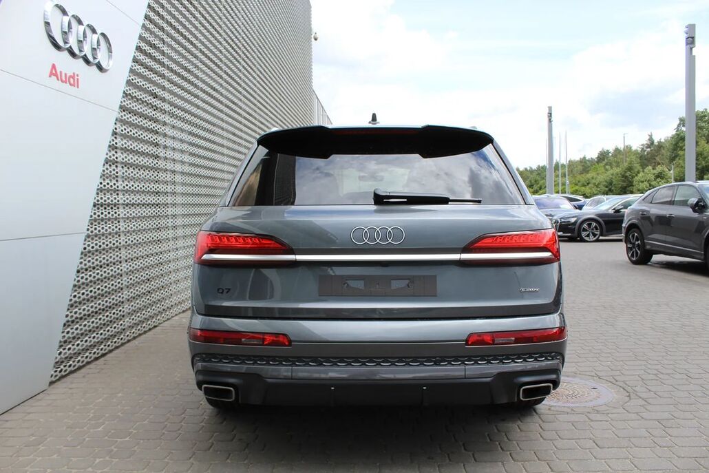 AUDI Q7 TDI MHEV 210 kW Quattro S-Line Tiptr