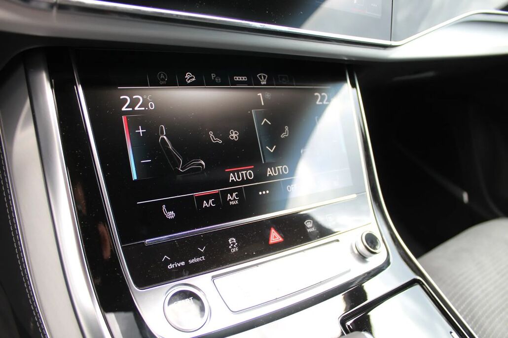 AUDI Q7 TDI MHEV 210 kW Quattro S-Line Tiptr