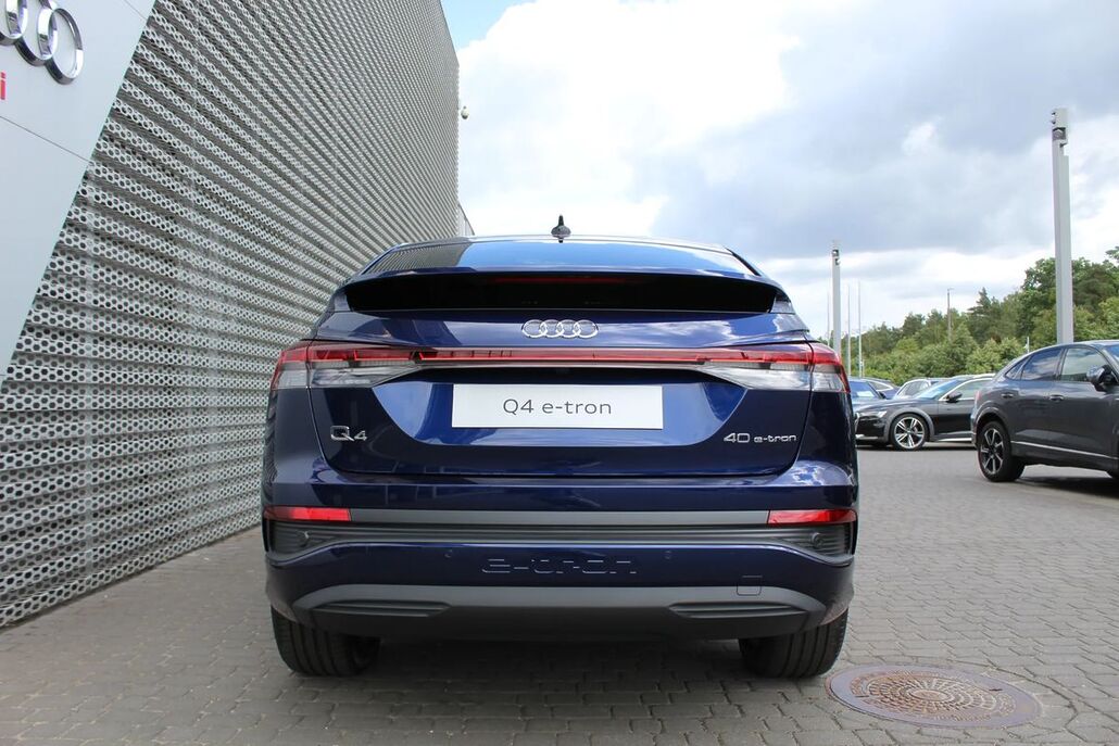 AUDI Q4-SPORTBACK E Tron 40.77kwh Advanced