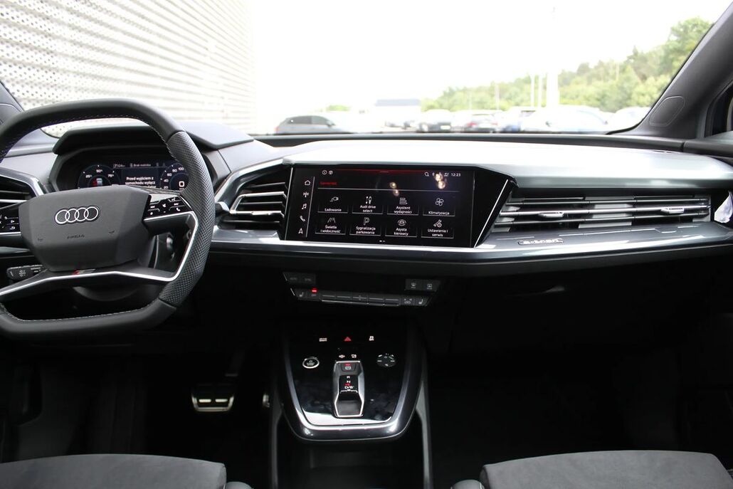 AUDI Q4-SPORTBACK E Tron 40.77kwh Advanced