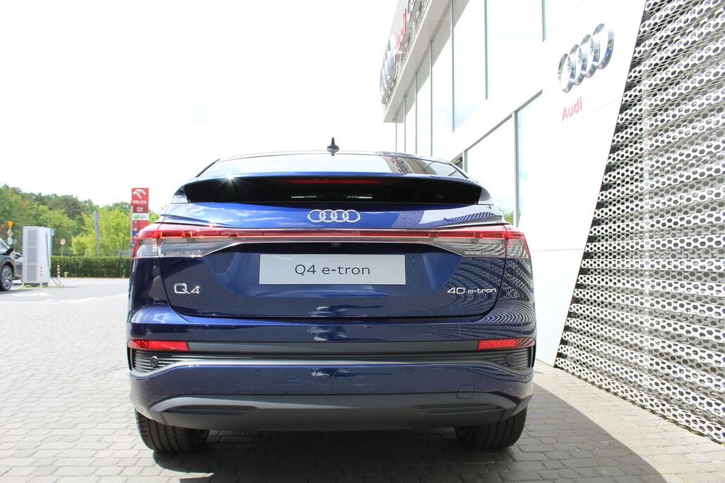 AUDI Q4-SPORTBACK E Tron 40.77kwh Advanced