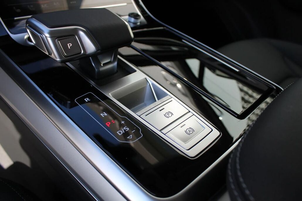 AUDI Q7 TDI MHEV 210 kW Quattro S-Line Tiptr