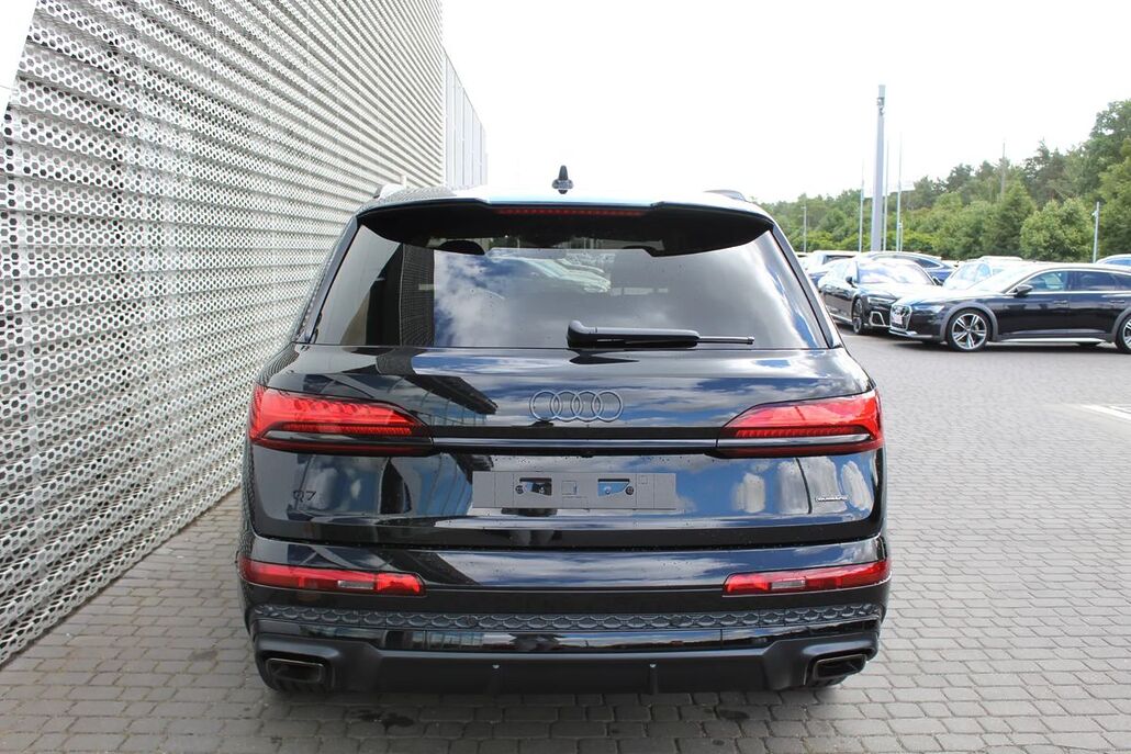 AUDI Q7 TDI MHEV 210 kW Quattro S-Line Tiptr