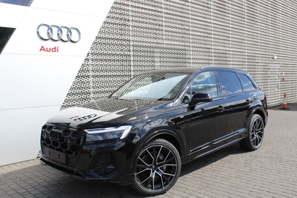 AUDI Q7 TDI MHEV 210 kW Quattro S-Line Tiptr