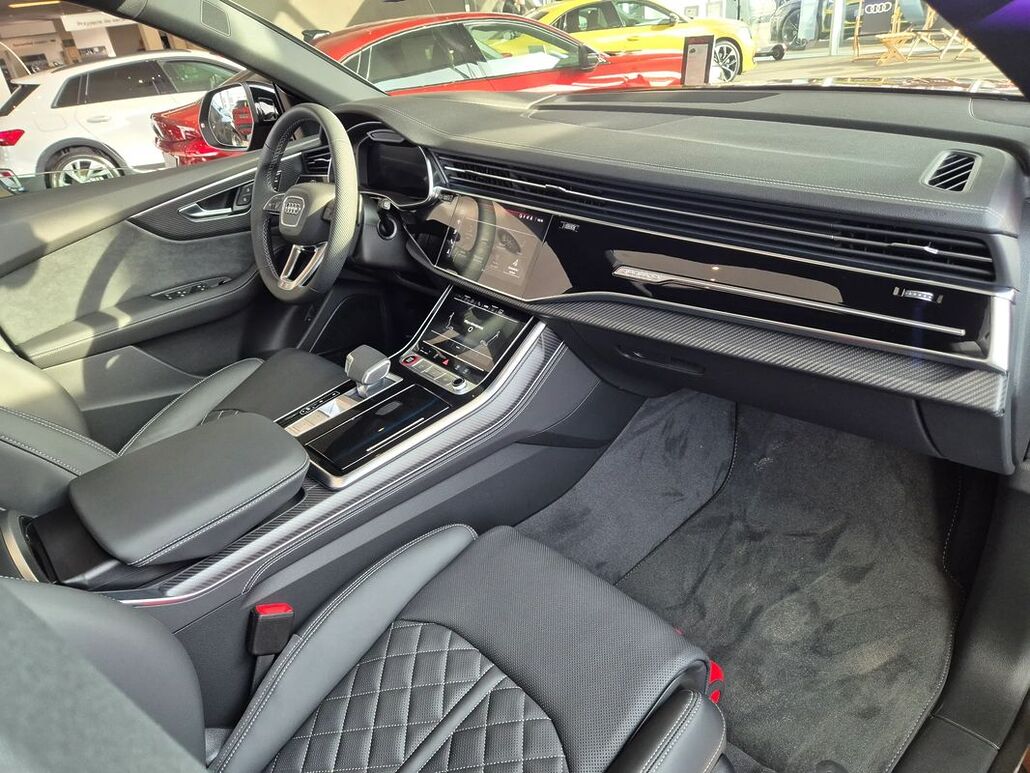AUDI SQ8 TFSI Quattro Tiptronic