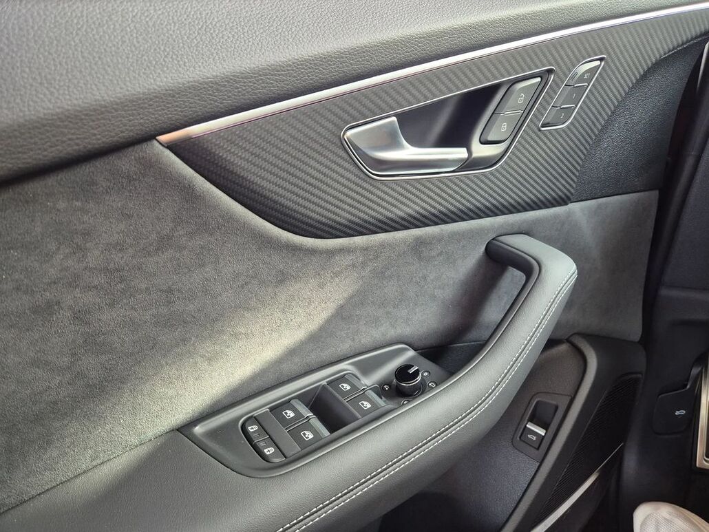 AUDI SQ8 TFSI Quattro Tiptronic