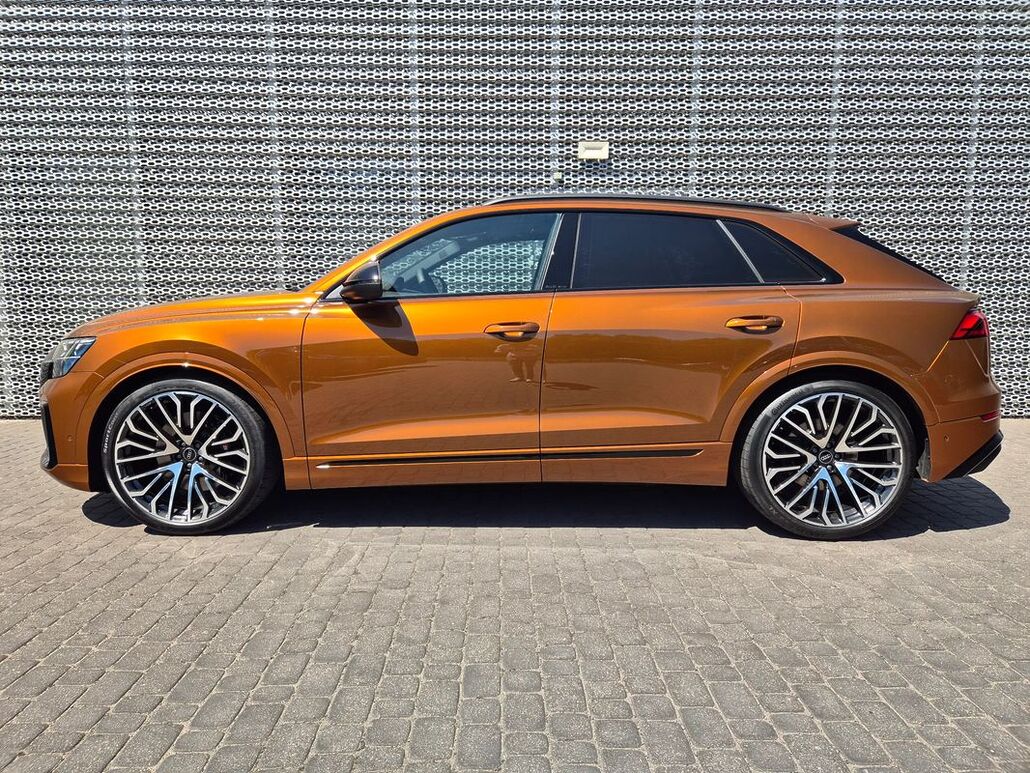 AUDI SQ8 TFSI Quattro Tiptronic