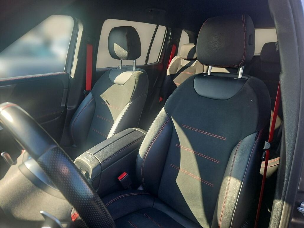 MERCEDES-BENZ GLB AMG 35.4 Matic