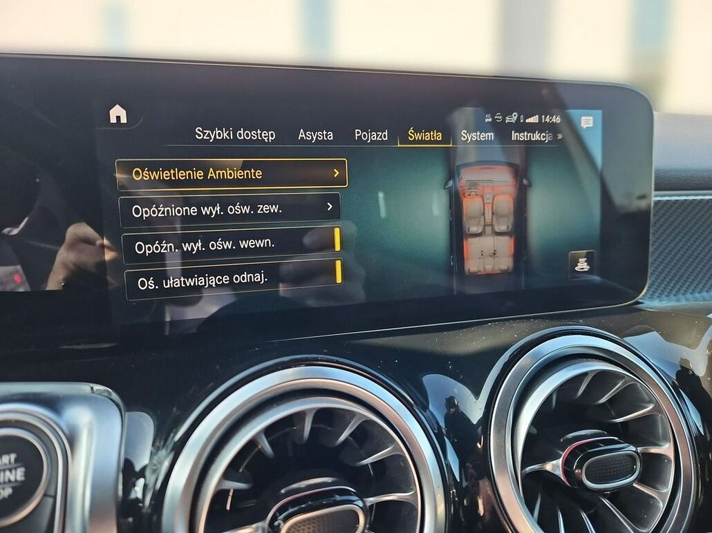 MERCEDES-BENZ GLB AMG 35.4 Matic