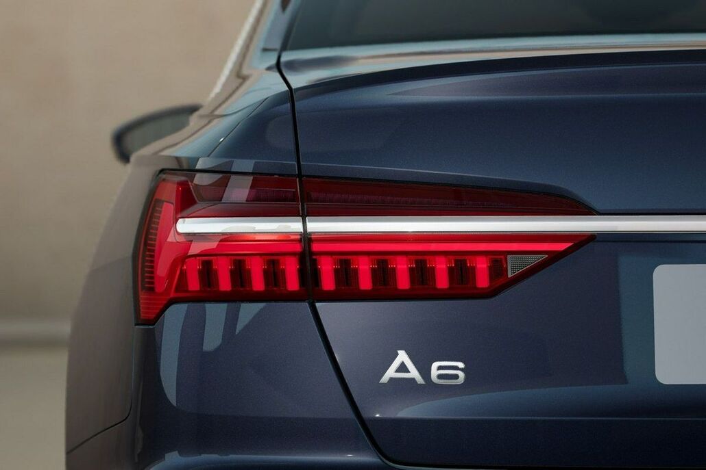 AUDI A6-LIMOUSINE