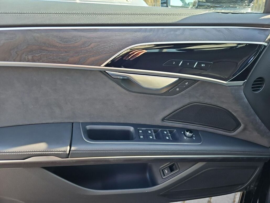 AUDI A8 50 TDI Quattro Tiptronic
