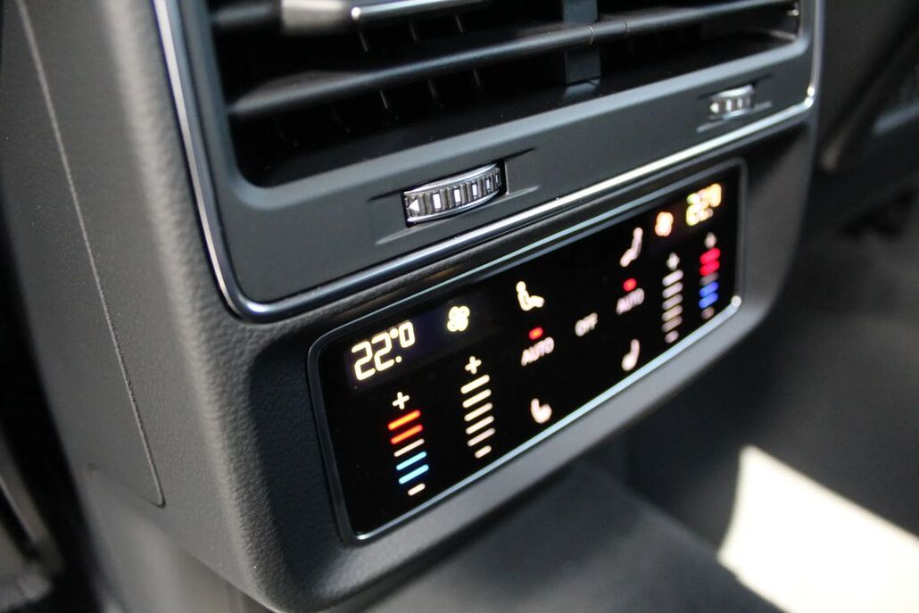 AUDI Q7 TDI MHEV 210 kW Quattro S-Line Tiptr
