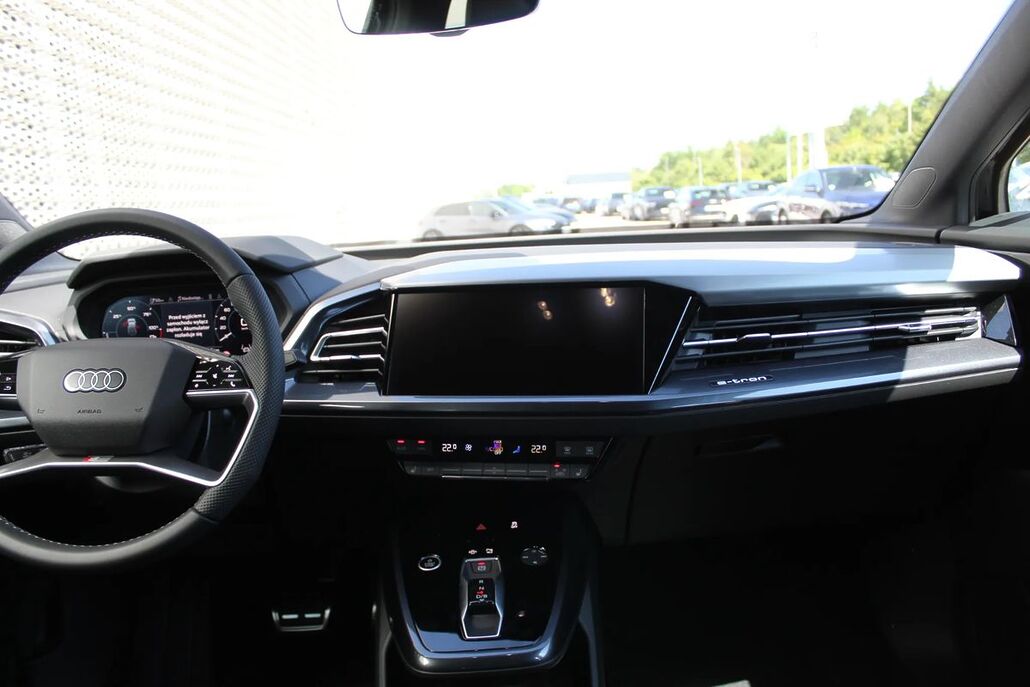AUDI Q4 E Tron 40.63kwh Advanced