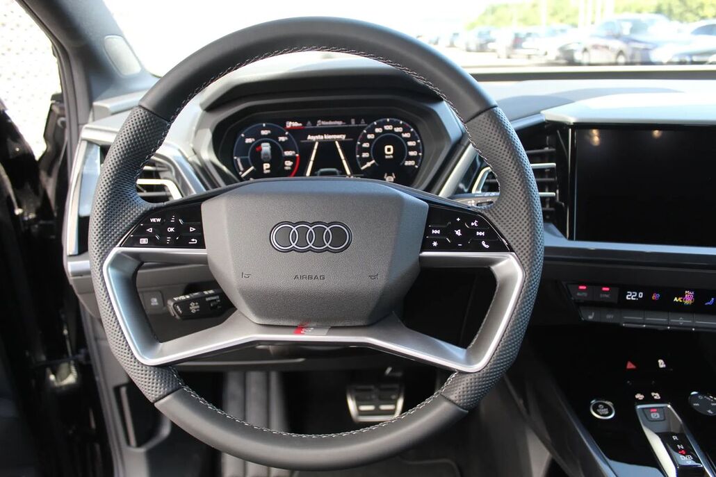 AUDI Q4 E Tron 40.63kwh Advanced