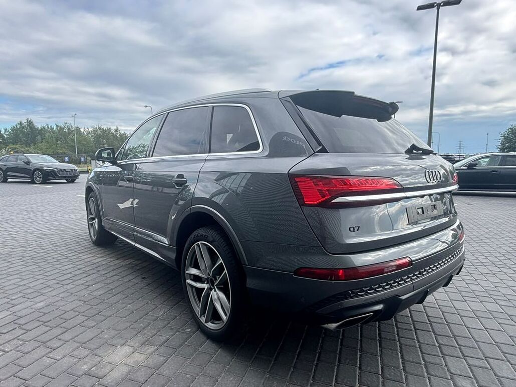 AUDI Q7 TDI MHEV 210 kW Quattro S-Line Tiptr