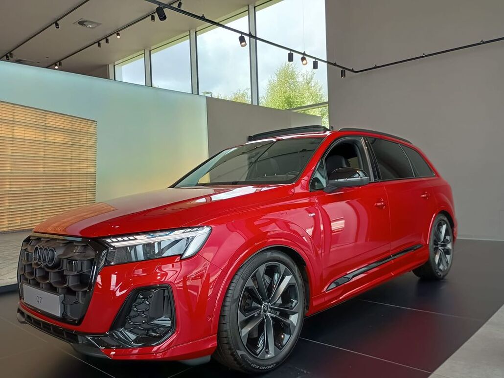 AUDI Q7 TDI MHEV 210 kW Quattro S-Line Tiptr