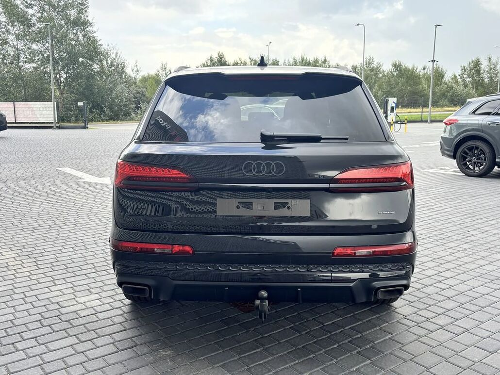 AUDI Q7 TDI MHEV 210 kW Quattro S-Line Tiptr