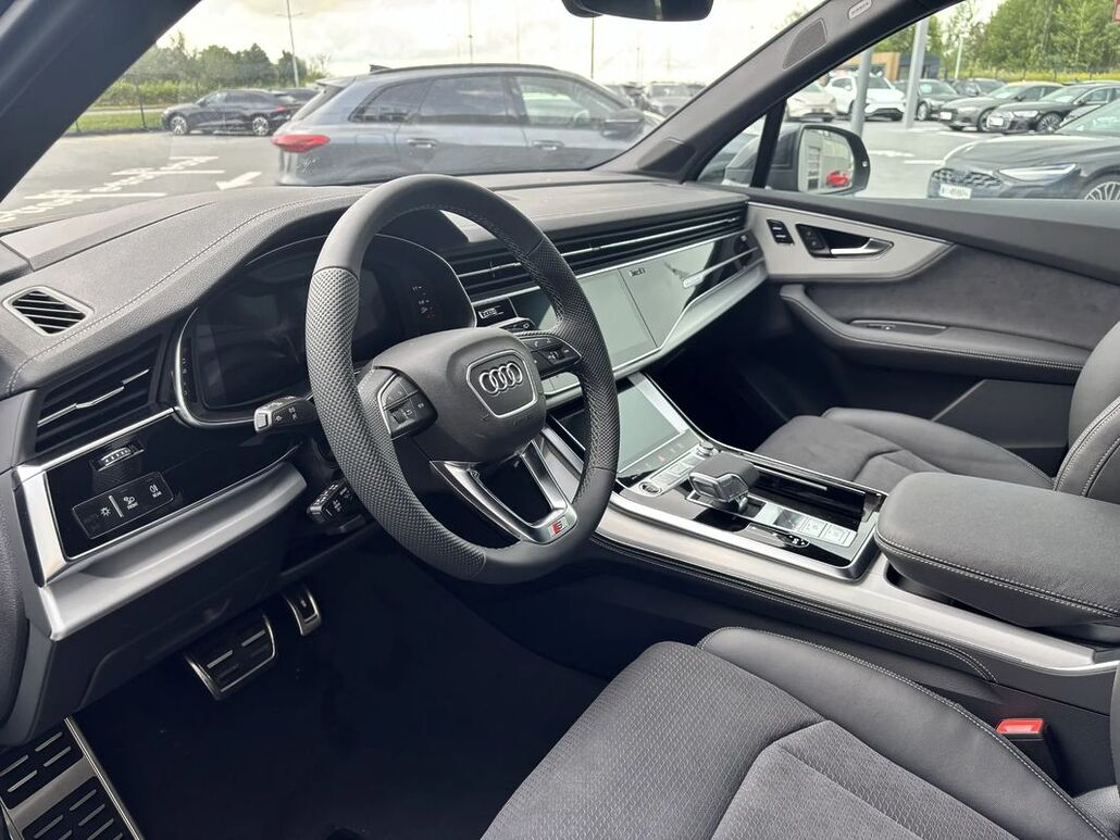 AUDI Q7 TDI MHEV 210 kW Quattro S-Line Tiptr