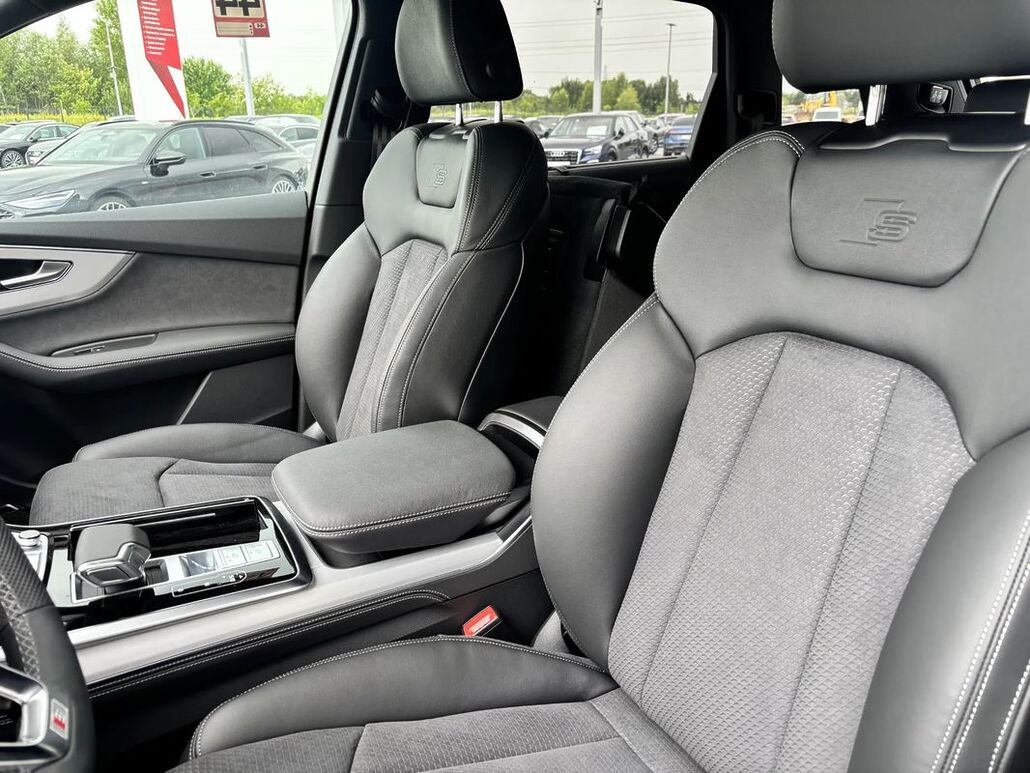 AUDI Q7 TDI MHEV 210 kW Quattro S-Line Tiptr