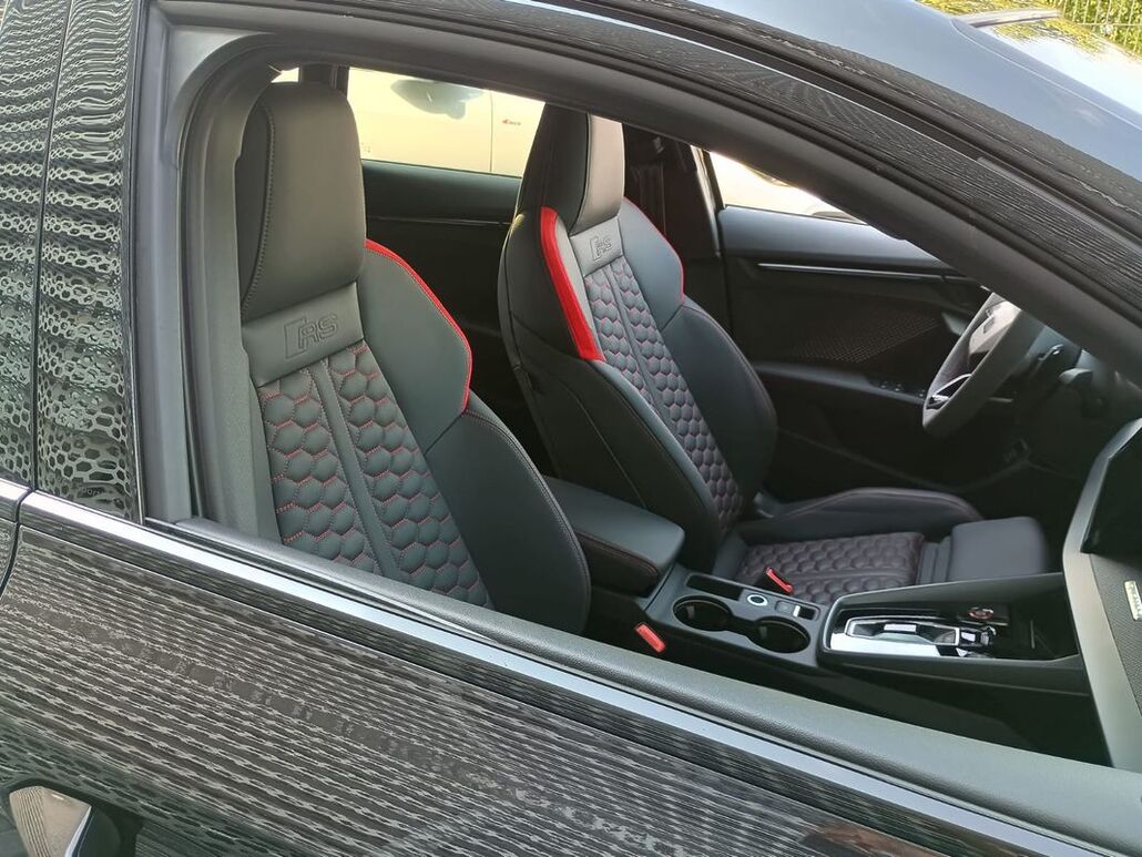 AUDI RS3