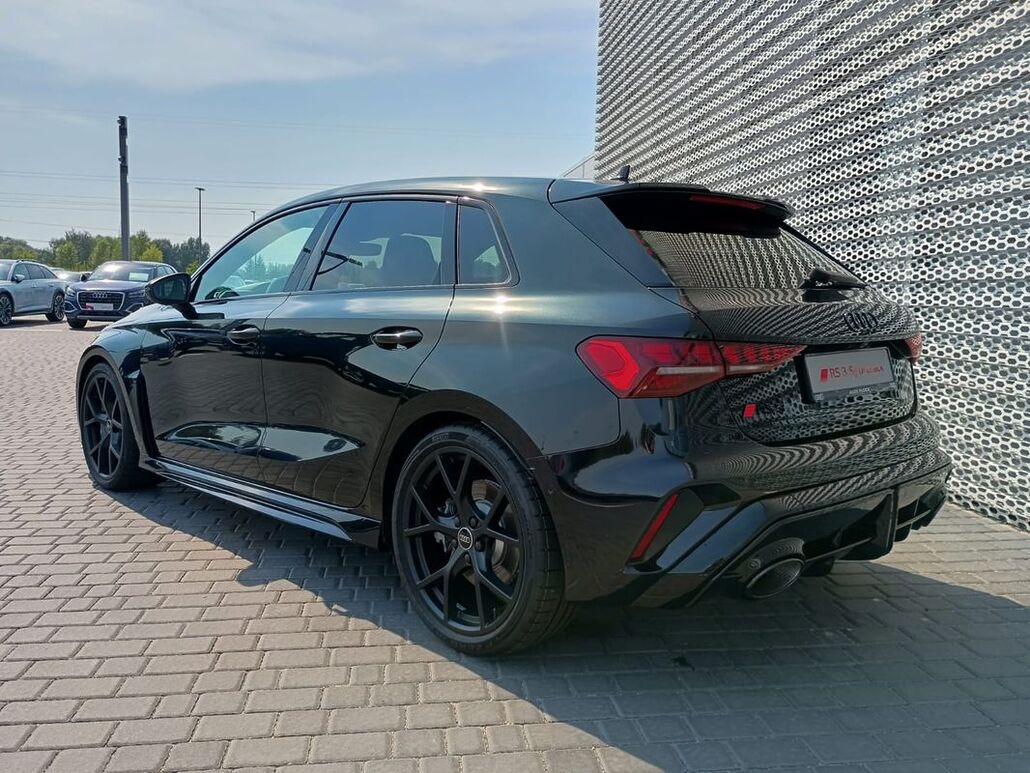 AUDI RS3