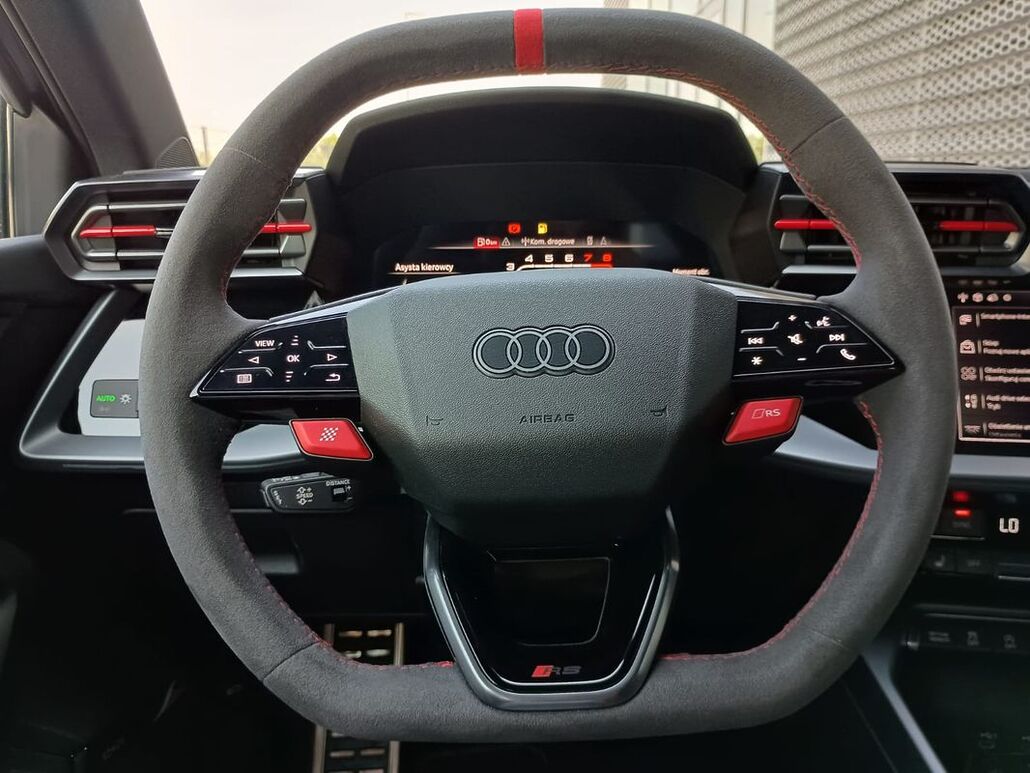 AUDI RS3