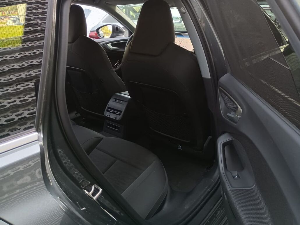AUDI A5-AVANT TFSI Quattro S Tronic