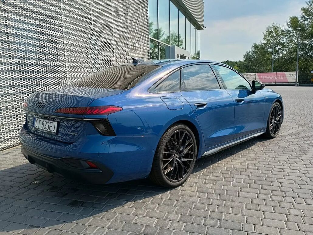 AUDI A6-LIMOUSINE