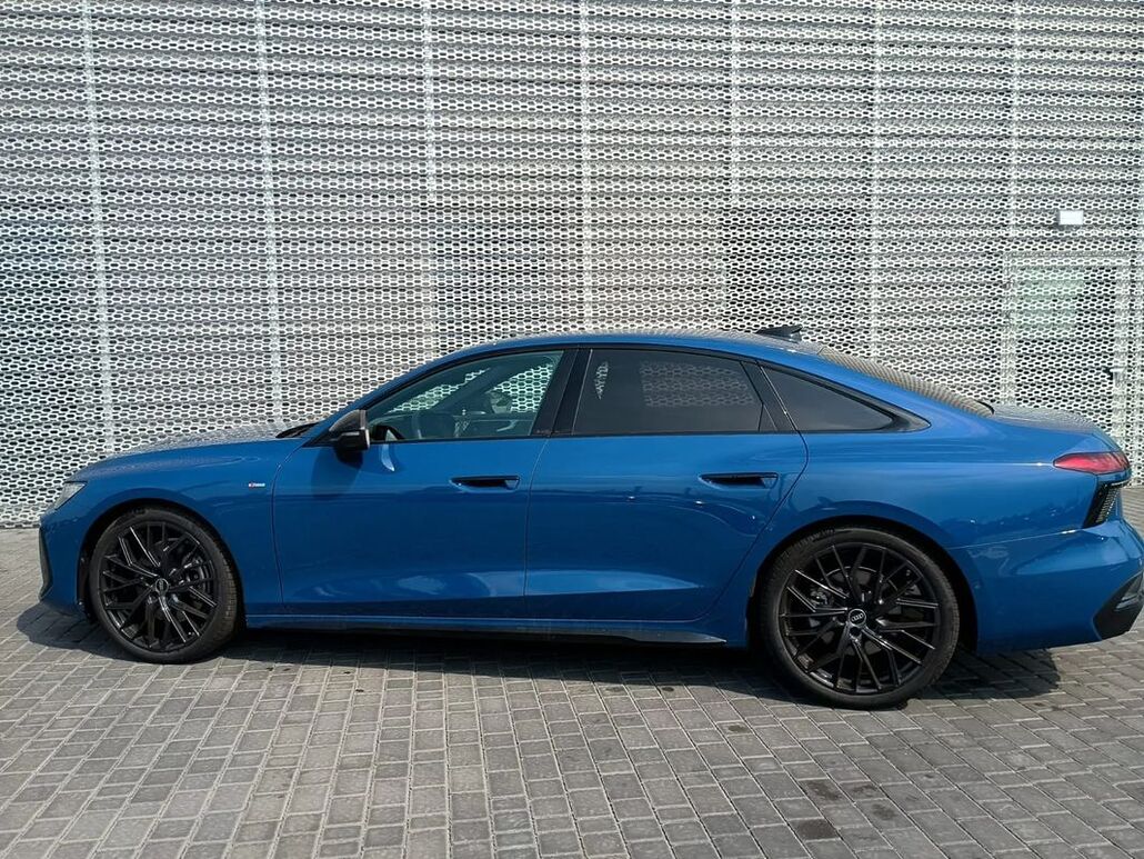 AUDI A6-LIMOUSINE