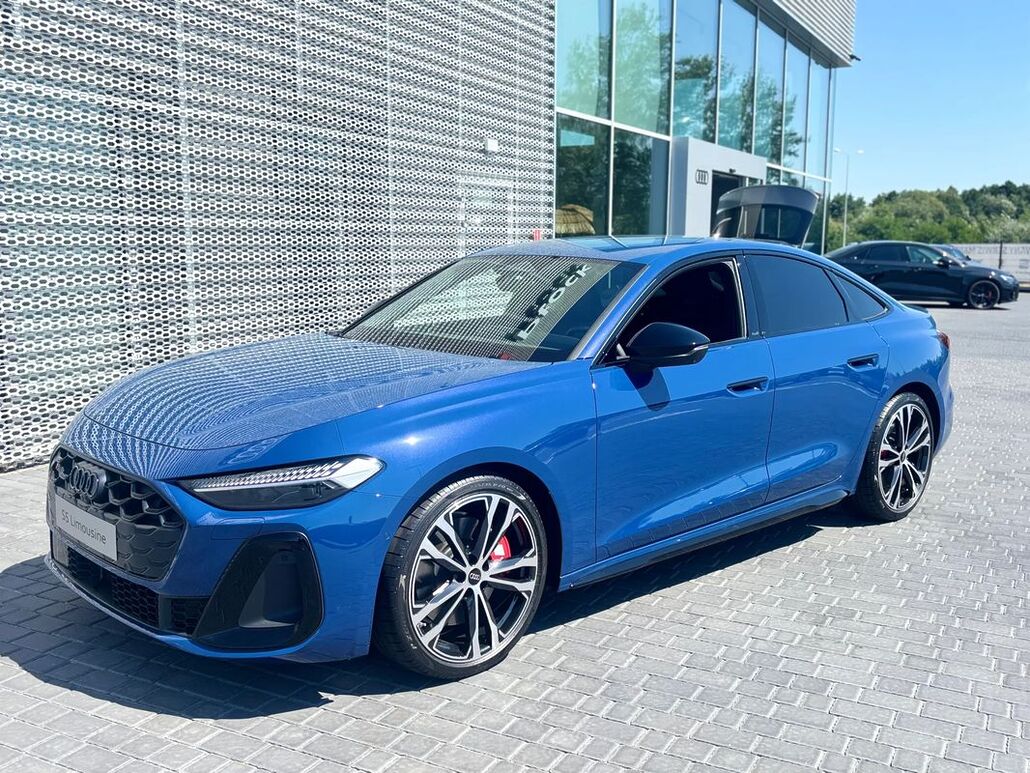 AUDI S5-LIMOUSINE